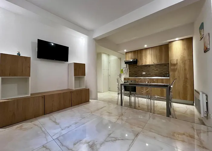 Monte Carlo Border One Bedroom Apartment