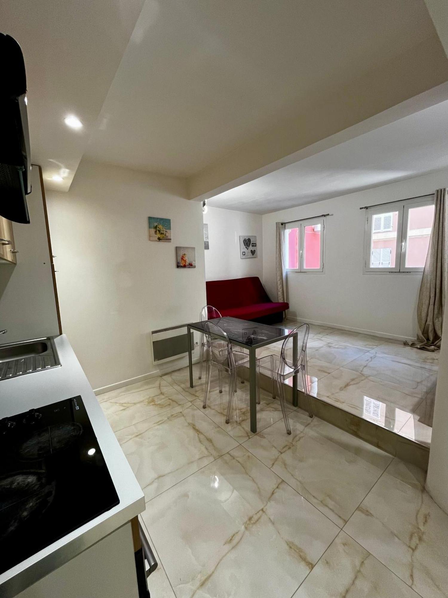 Apartment Monte Carlo Border One Bedroom Beausoleil